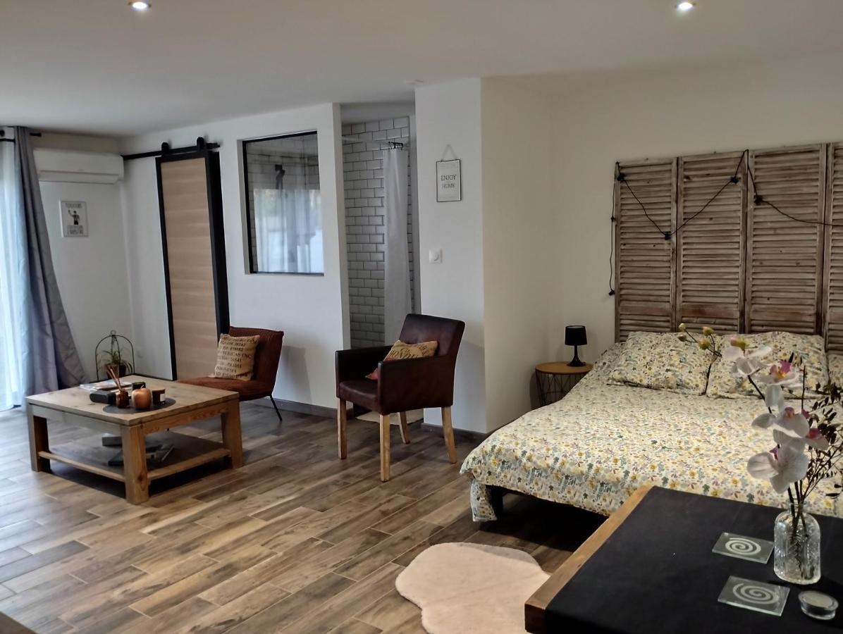 Studio A Bellegarde Bellegarde  Екстер'єр фото